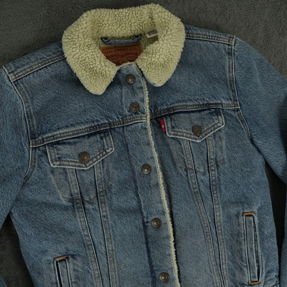 Levi's Sherpa Trucker Jacket Women XS Blue Denim Fleece‎ Lined Classic Americana